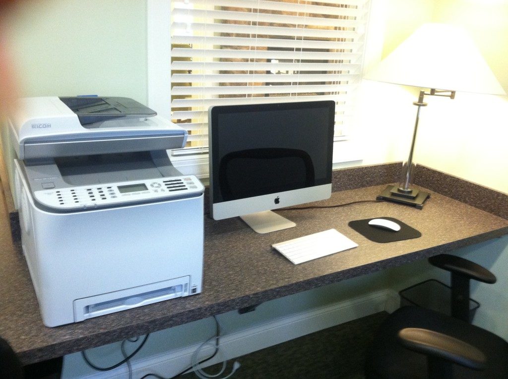 Business-Center_Open-24-7_PC-and-MAC-with-Copier_Apple-1024x764-2-1-1024x764 Q&A